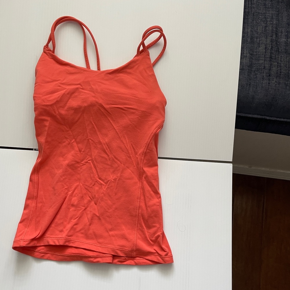 lululemon sports tank